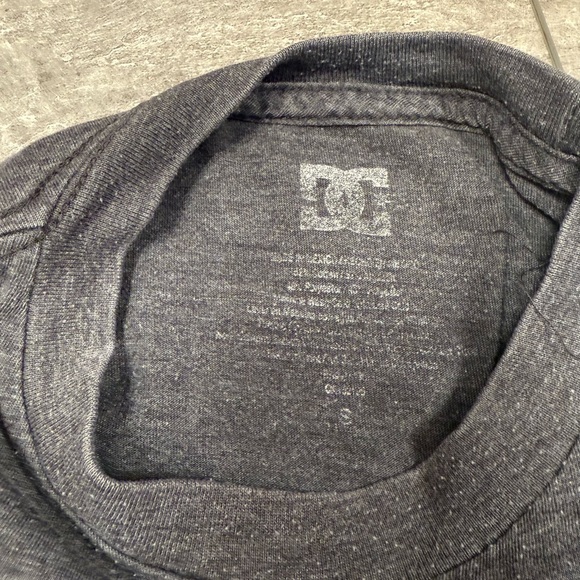 DC Graphic T-Shirts - Set of two, Blue and Gray, size small - Picture 9 of 10